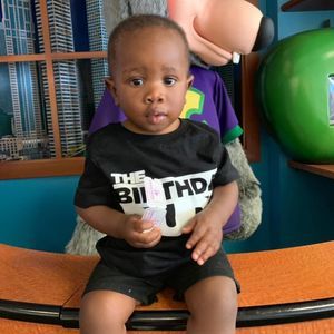 Meet your Posher, Lorraine